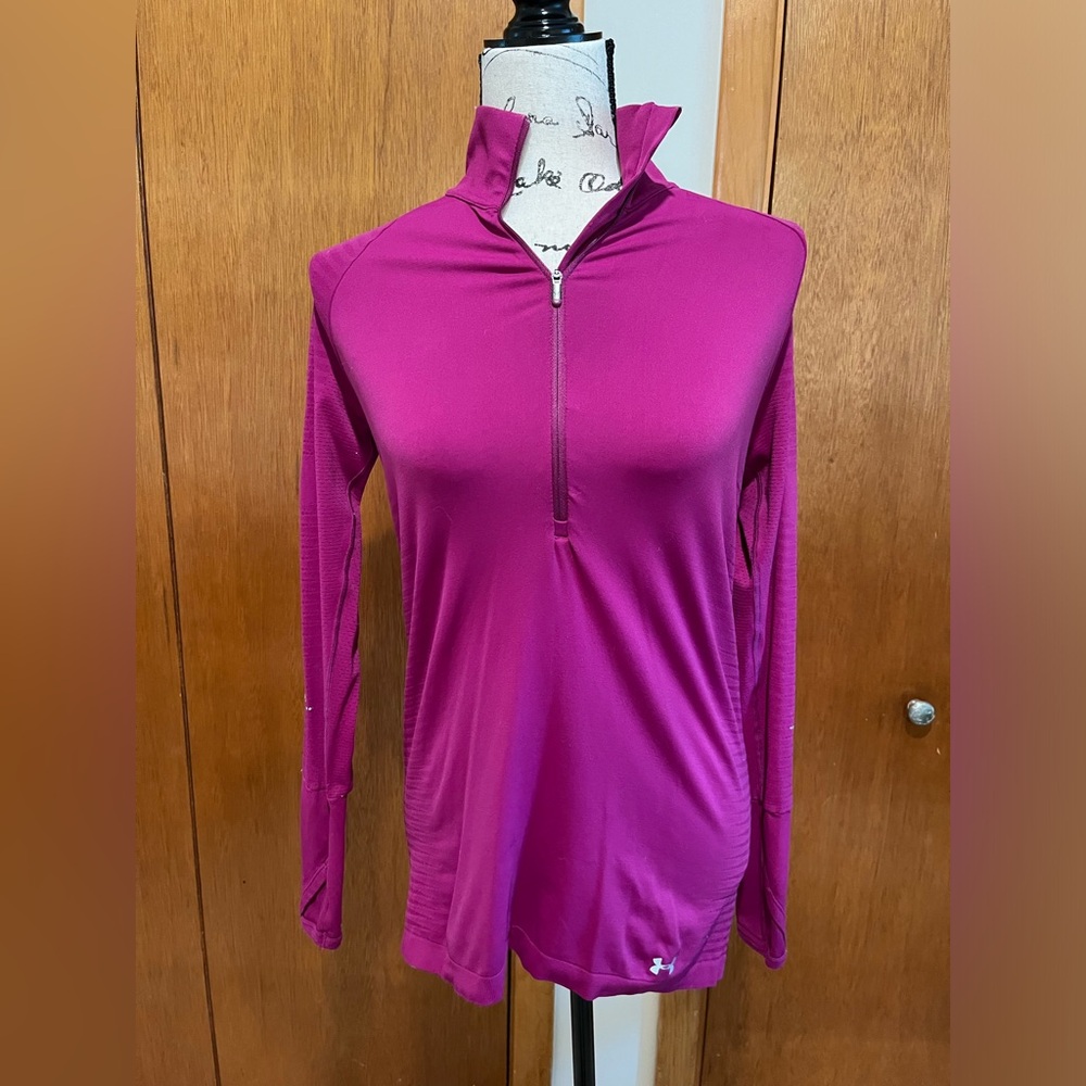 Under Armour Running Top sz Medium
